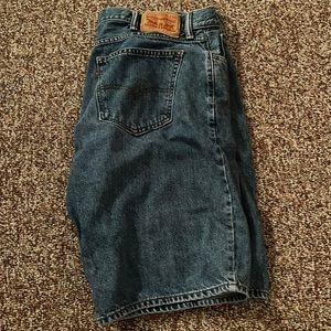 Men’s Levi’s 505 Shorts, size 42
